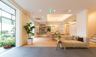 世田谷 小田急 住まいのプラザCommunication & Search Area